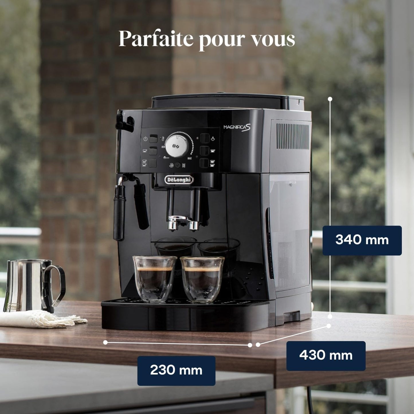 De’Longhi Magnifica S - Perfetto Machine à Café Automatique avec Mousseur à Lait Manuel, Machine à Espresso et Cappuccino, Panneau de Commande avec Boutons, Noir (ECAM11.112.B)