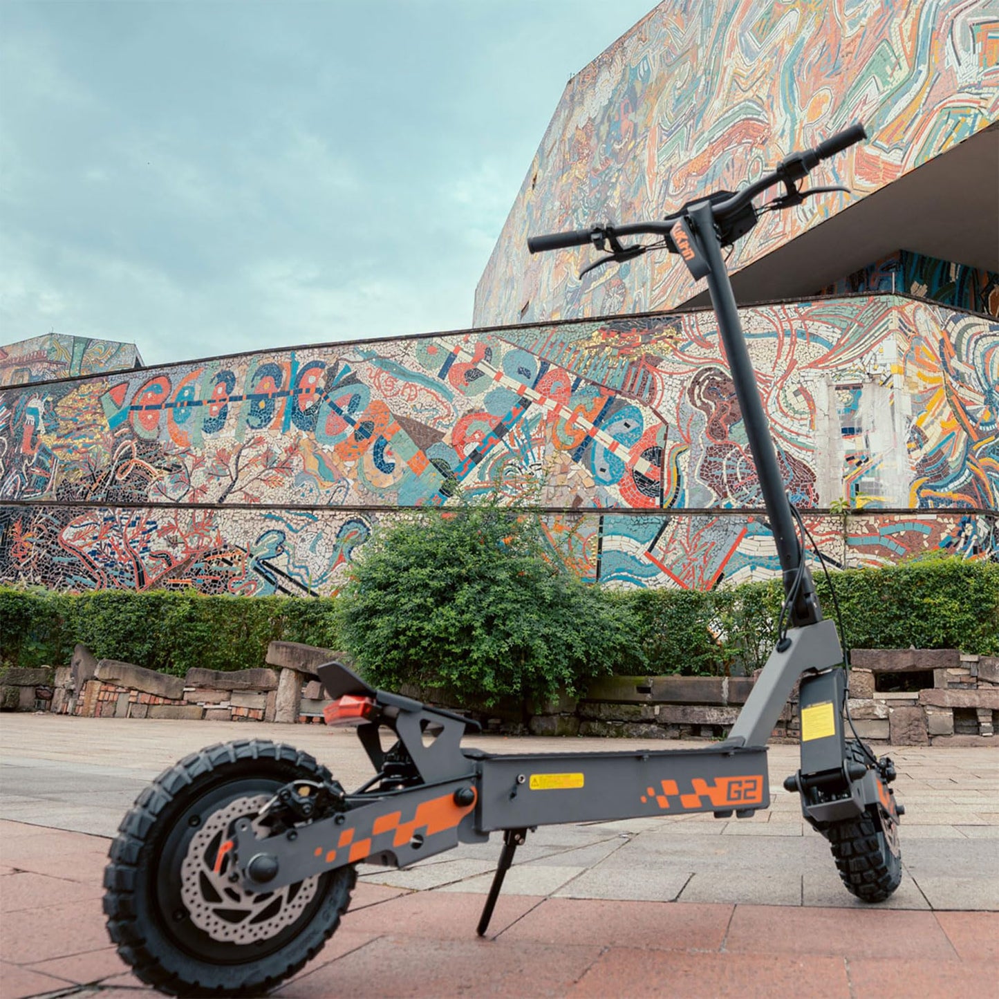 KUKIRIN G2 Trottinette Électrique Adulte, Batterie 48V 15,6Ah, Jusqu’à 55 km, Pneus Tubeless 10 Pouces, Double Suspension, Double Frein à Disque, Écran Couleur Tactile, Pliable